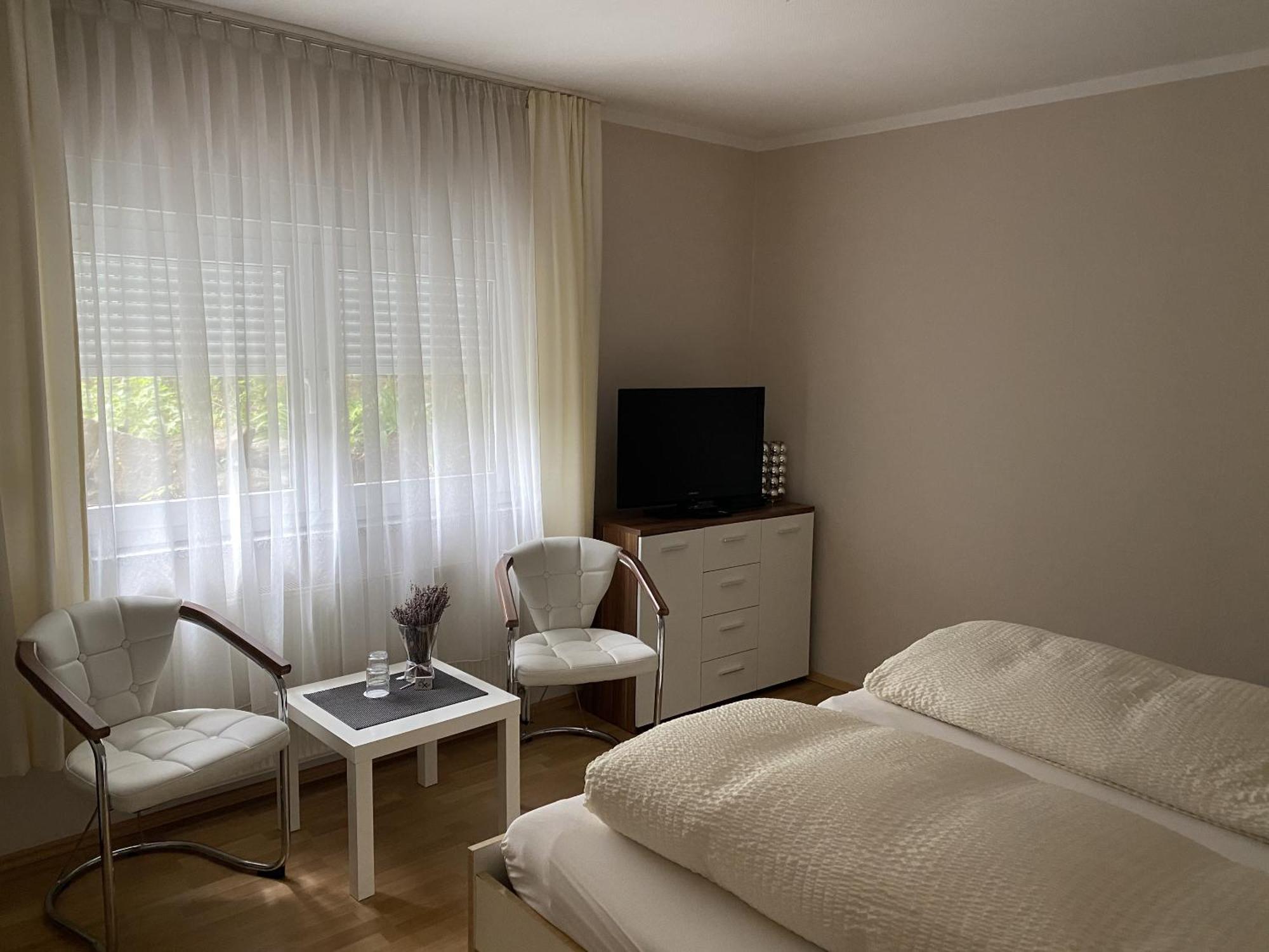 Und Gaestehaus Matthias Appartement Dresde