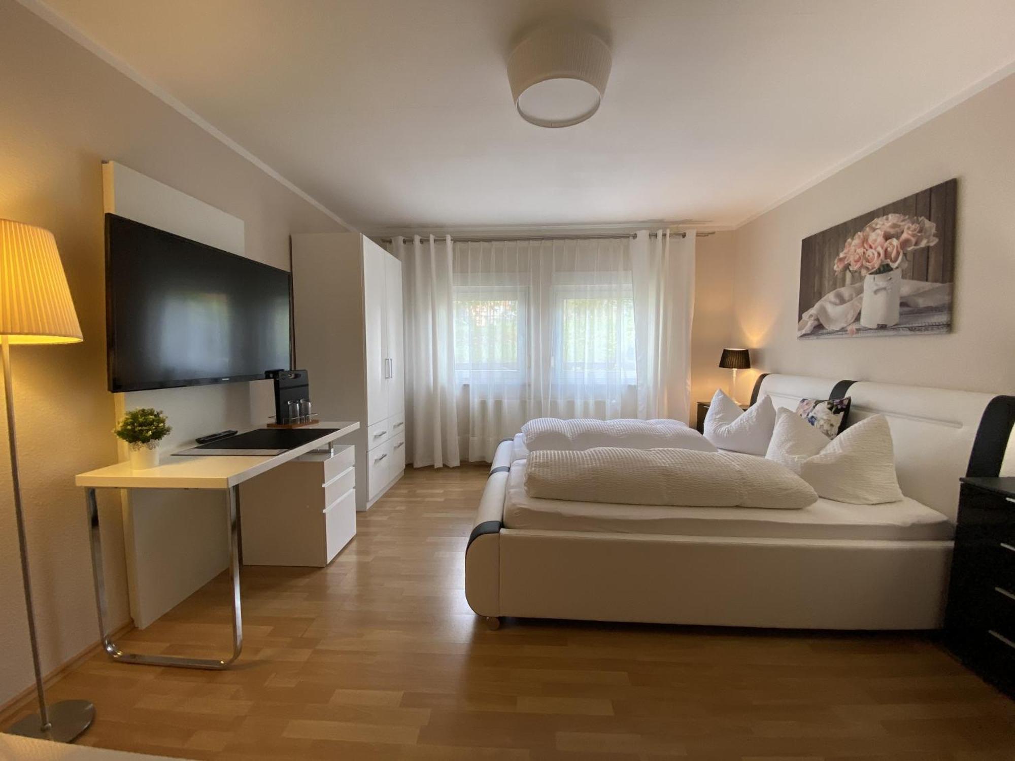Und Gaestehaus Matthias * Dresde