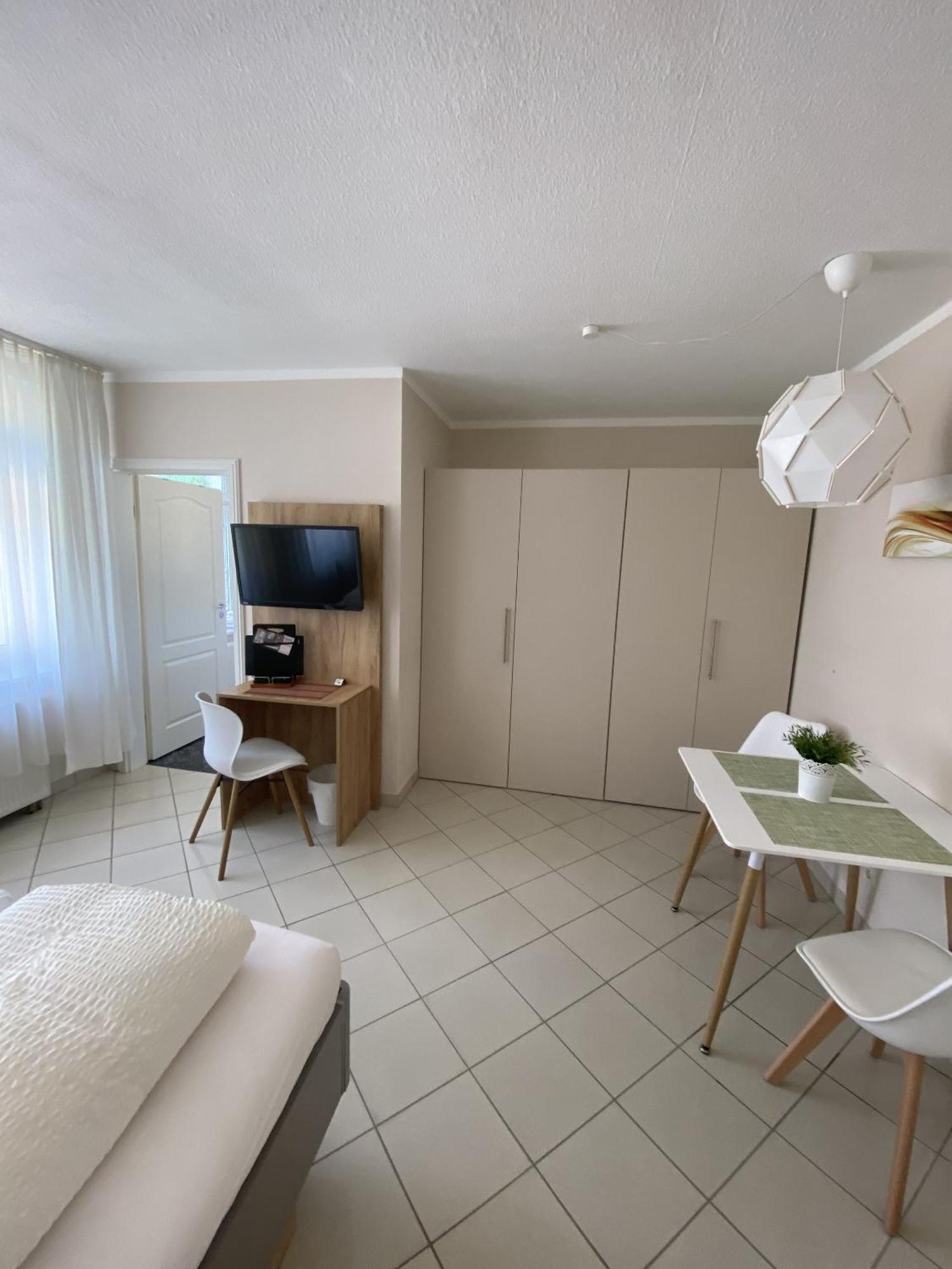 Appartement Und Gaestehaus Matthias Dresde