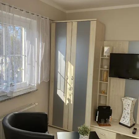 Apartments Und Zimmer Gaestehaus Matthias Dresde Chambre photo